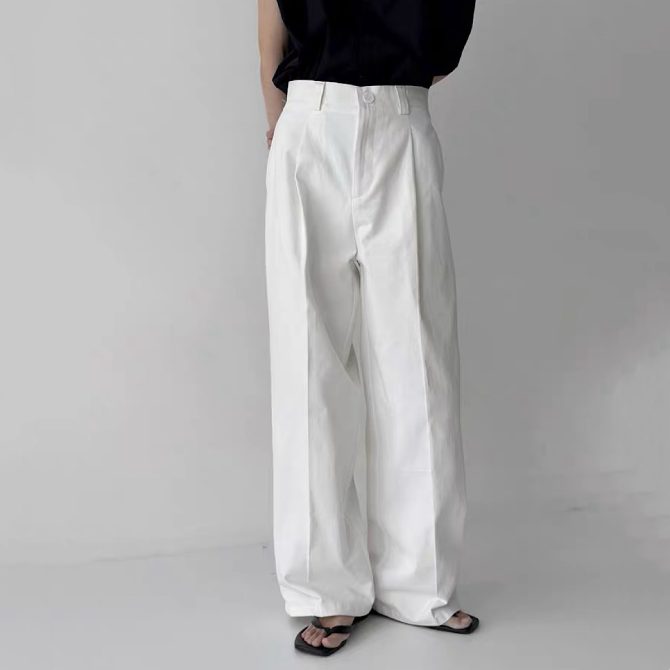Wide Khaki Pant